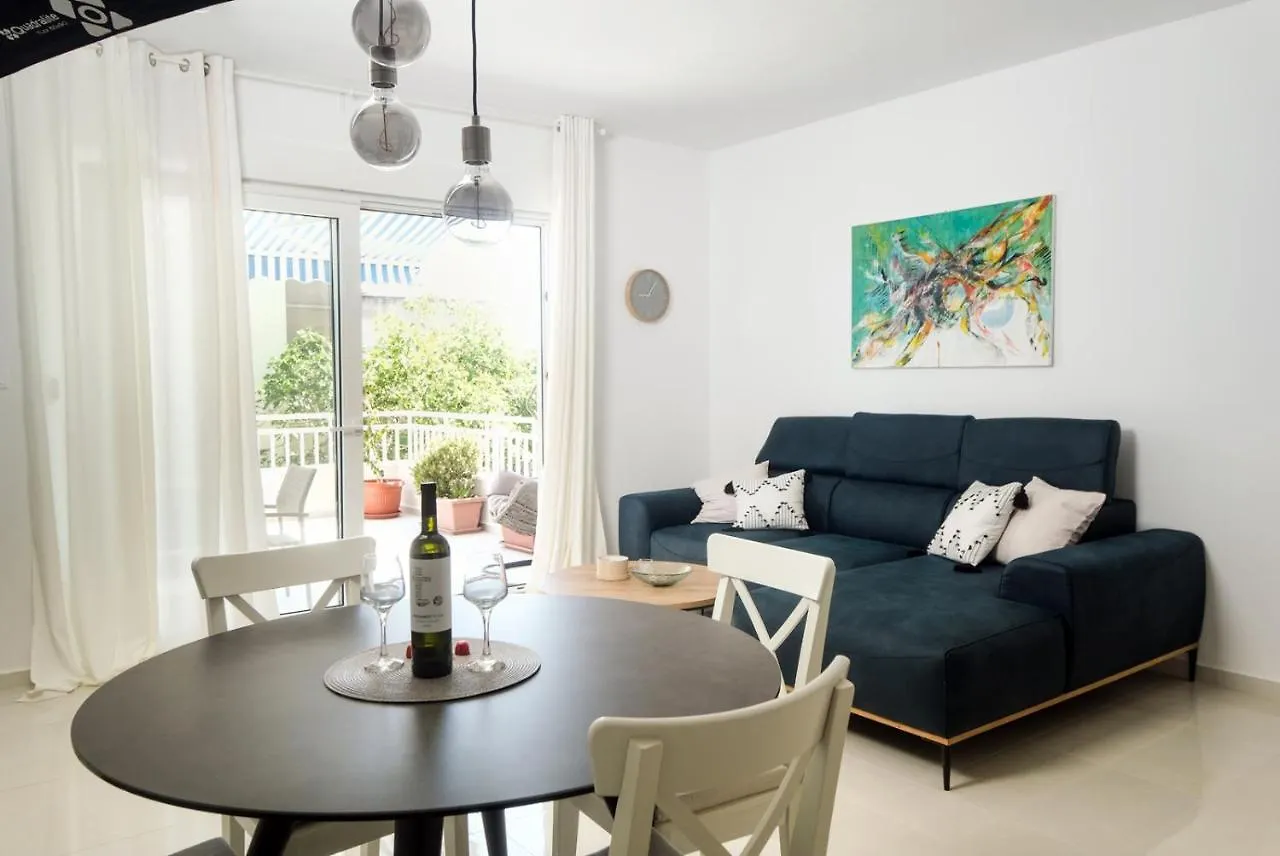 Luxury Apartment Meje contacts